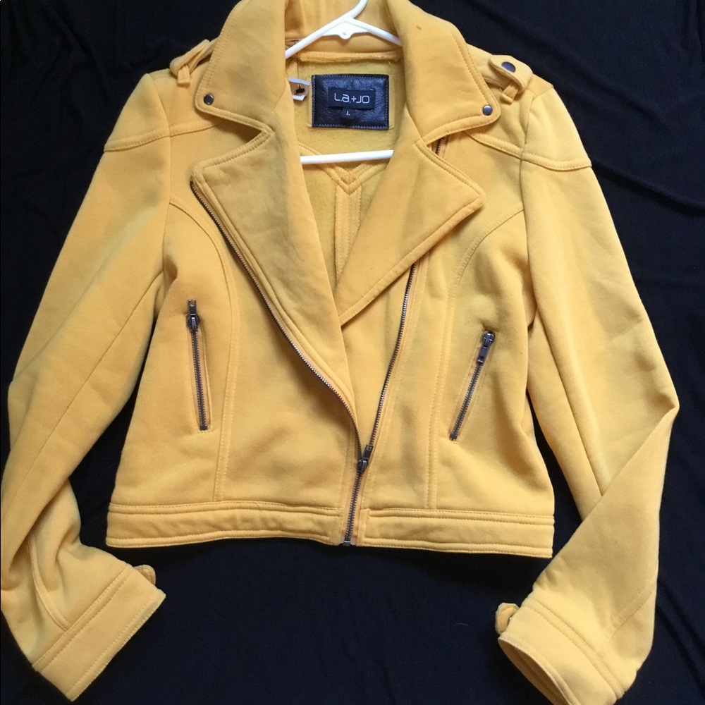 Mustard cropped jacket - Picture 2 of 4